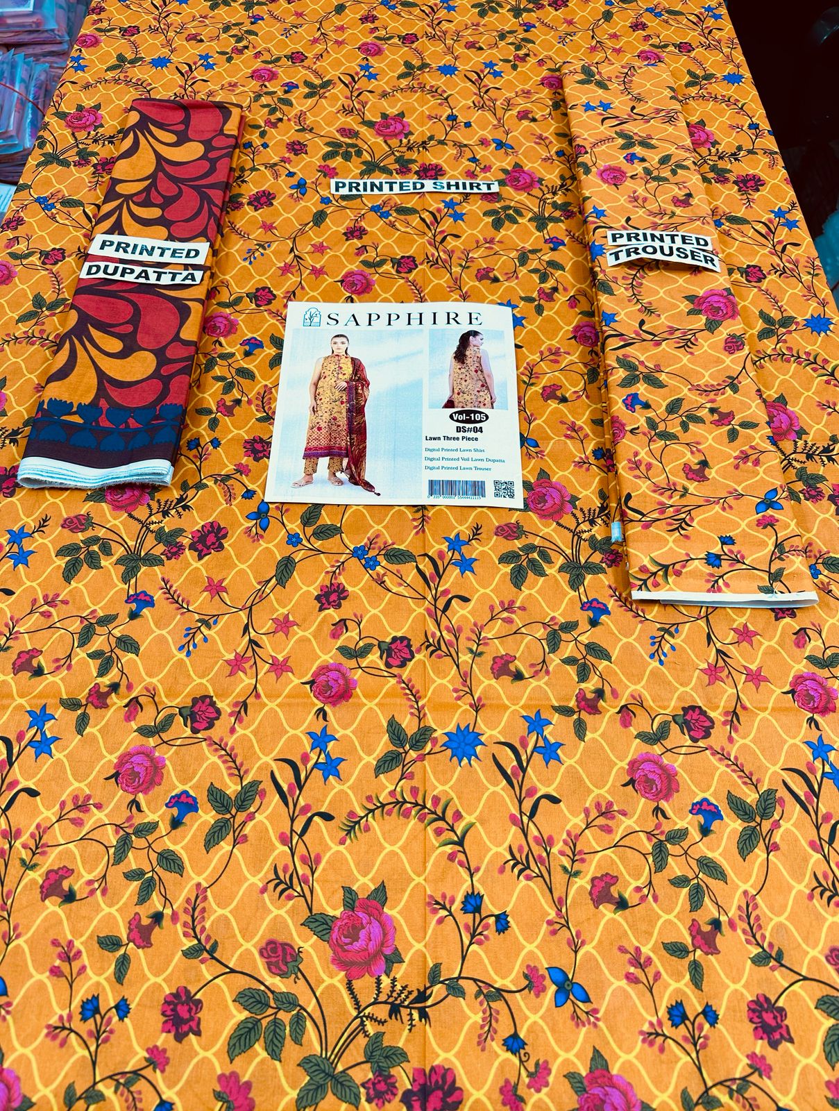 VOL 105 | DS 04 | DIGITAL PRINTED LAWN 3PC VOIL LAWN DUPATTA