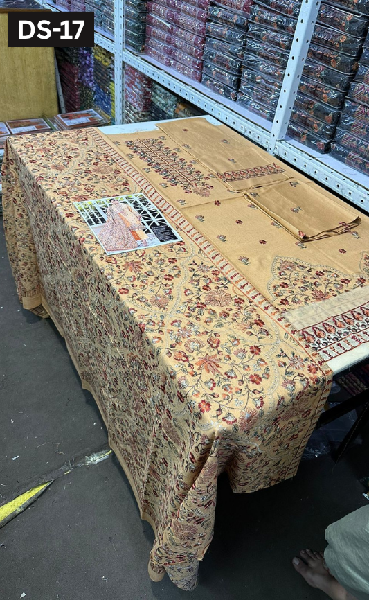 BAREEZE KARANDI | DS 17| KARANDI EMBROIDERED 3PC WITH EMBROIDERED SHAWLvvvvvv