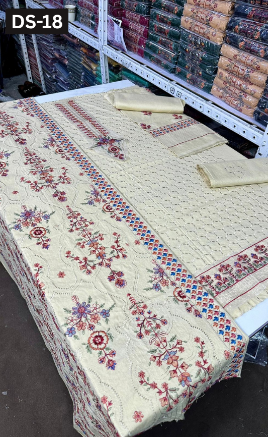 BAREEZE KARANDI | DS 18| KARANDI EMBROIDERED 3PC WITH EMBROIDERED SHAWL