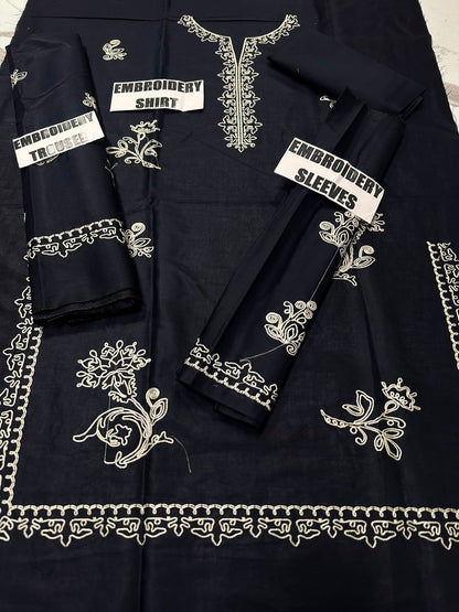 Vol-269 | DS 04 | KIDS EMBROIDERED LAWN 2PC