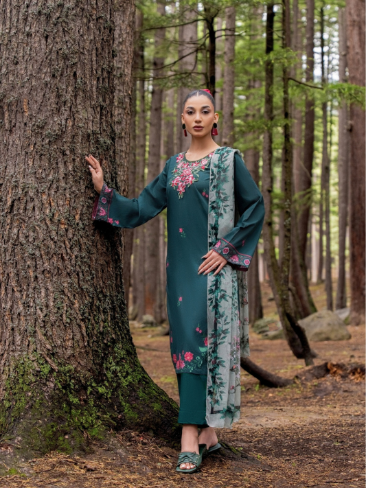 VOL 256 | DS 02 | Jugnu By Shanaya | DIGITAL PRINTED LAWN THREE PIECES ALONG WITH EMBROIDERED PATCHES