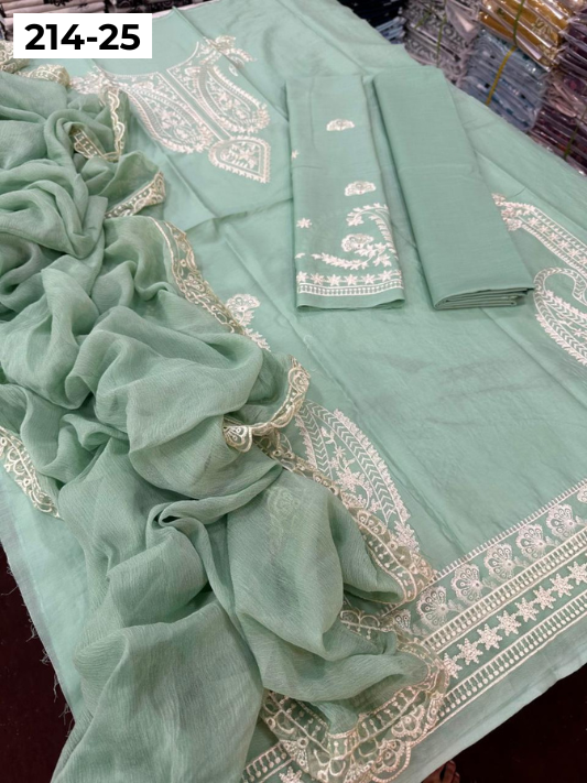 VOL 214 | DS 25 | LAWN LUXURY EMBROIDERED 3PC