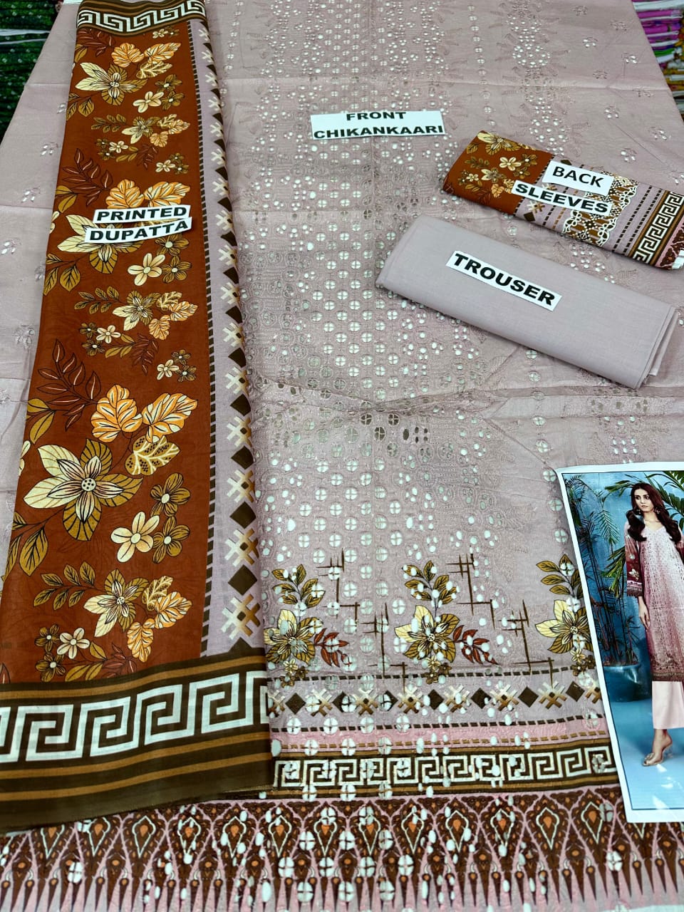 VOL 10 | DS 09 | DIGITAL PRINTED LAWN CHIKANKAARI 3 PC