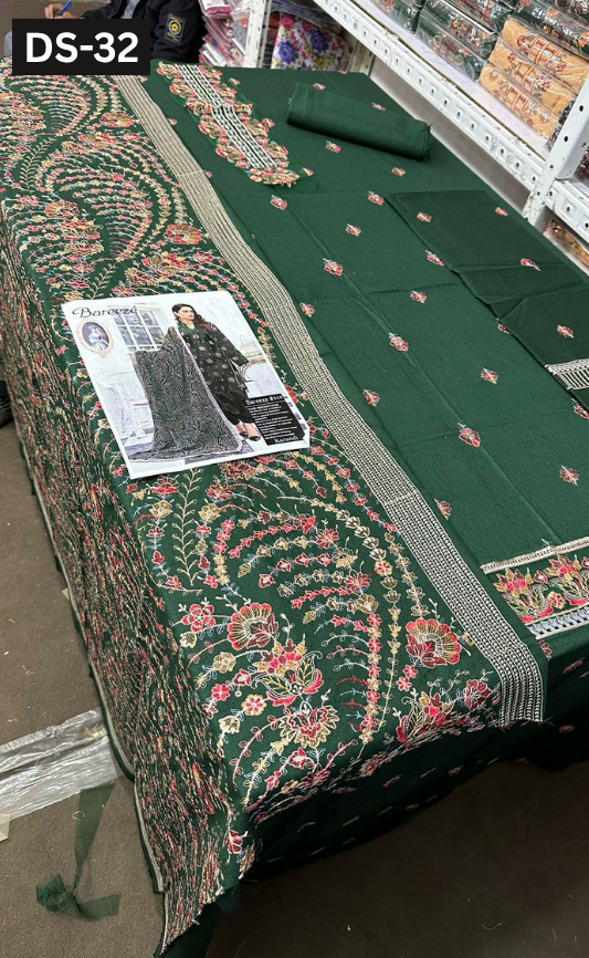 BAREEZE KARANDI | DS 32 | KARANDI EMBROIDERED 3PC WITH EMBROIDERED SHAWL