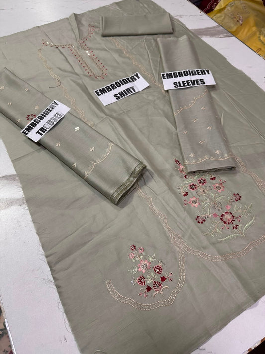 Vol-269 | DS 03 | KIDS EMBROIDERED LAWN 2PC