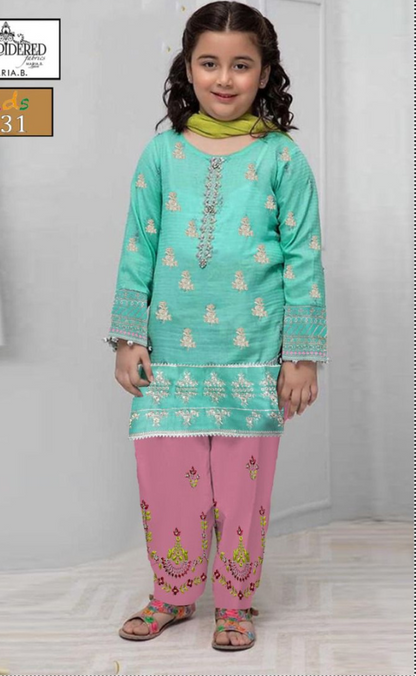 KIDS EMBROIDERED LAWN 2PC | DS 5031-B |
