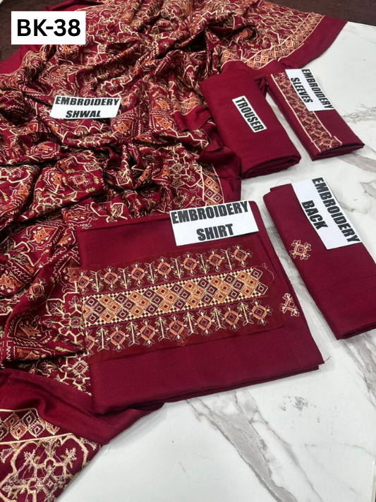 BAREEZE KARANDI | DS 38 | KARANDI EMBROIDERED 3PC WITH EMBROIDERED SHAWL