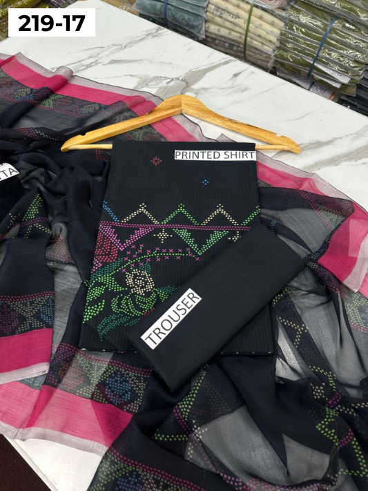 VOL 219 | DS 17 | ETHNC LAWN 3PC | DIGITAL PRINTED BANADORA LAWN SHIRT PLAIN TROUSER BAMBER CHIFFON DUPATTA