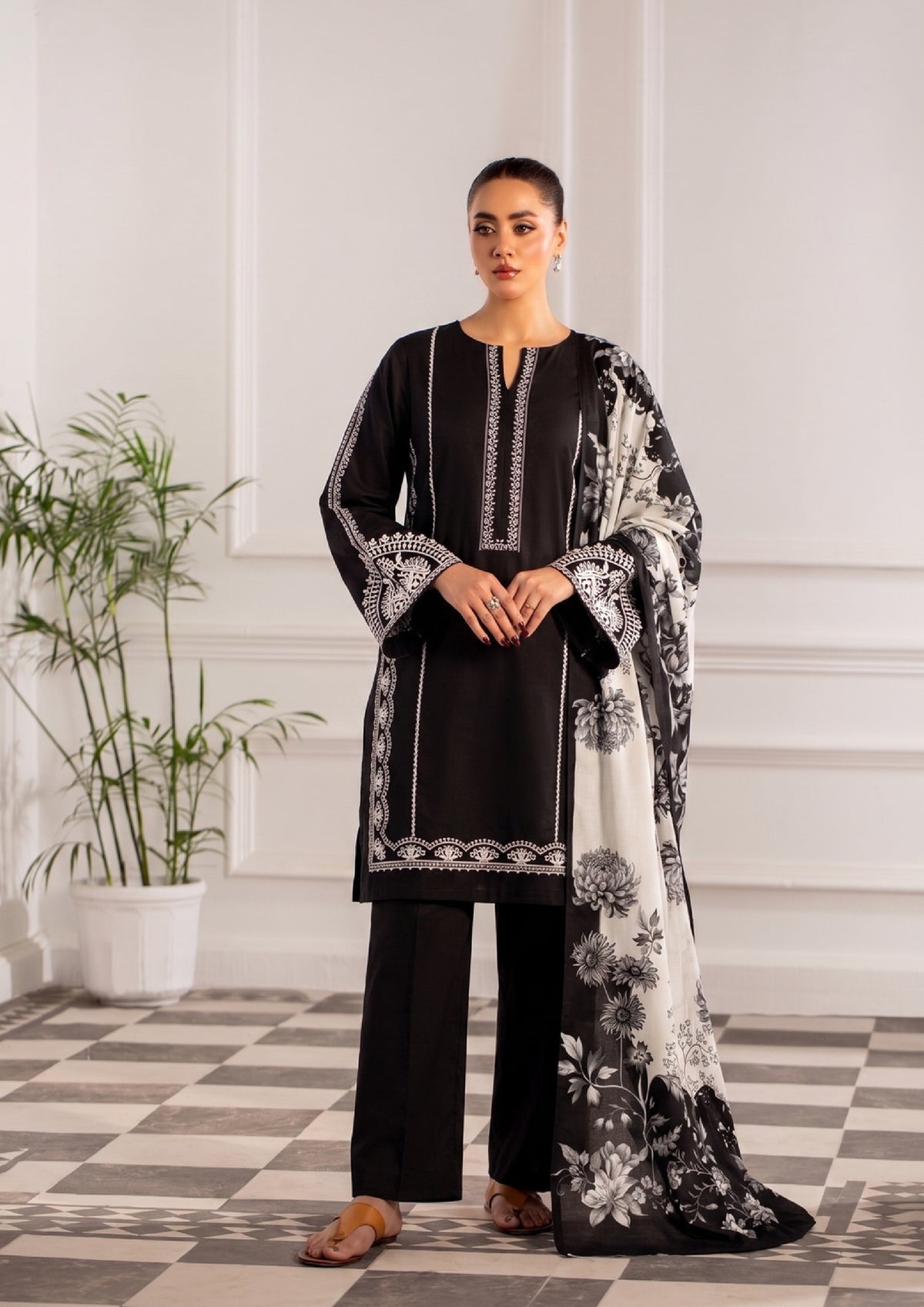 VOL 275 | DS 07 | SHANAYA | DIGITAL PRINTED 3PC STONE LINEN SHIRT, PRINTED TROUSER, PRINTED STONE LINEN DUPATTA