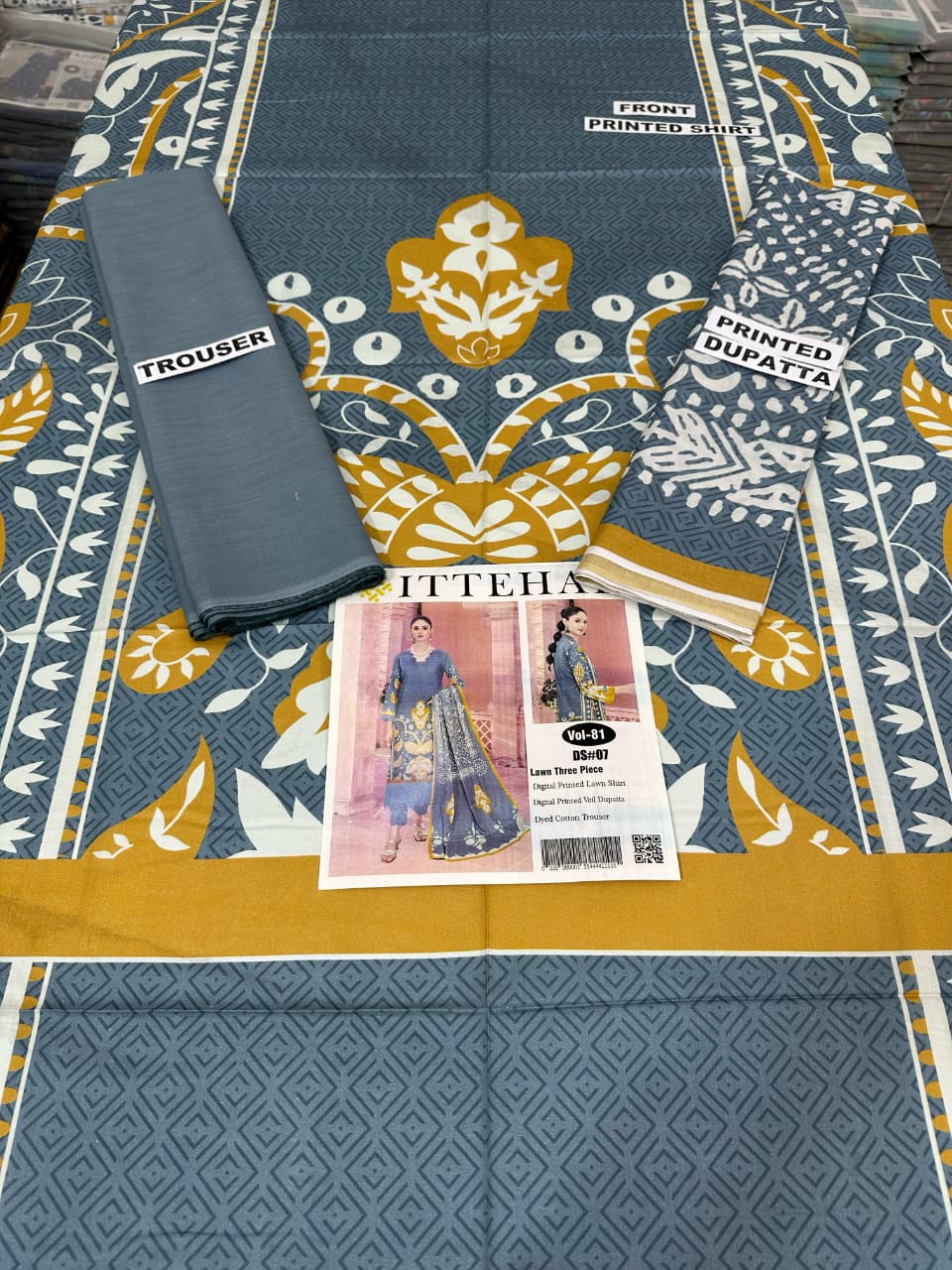 VOL 81 | DS 07 | LAWN 3PC