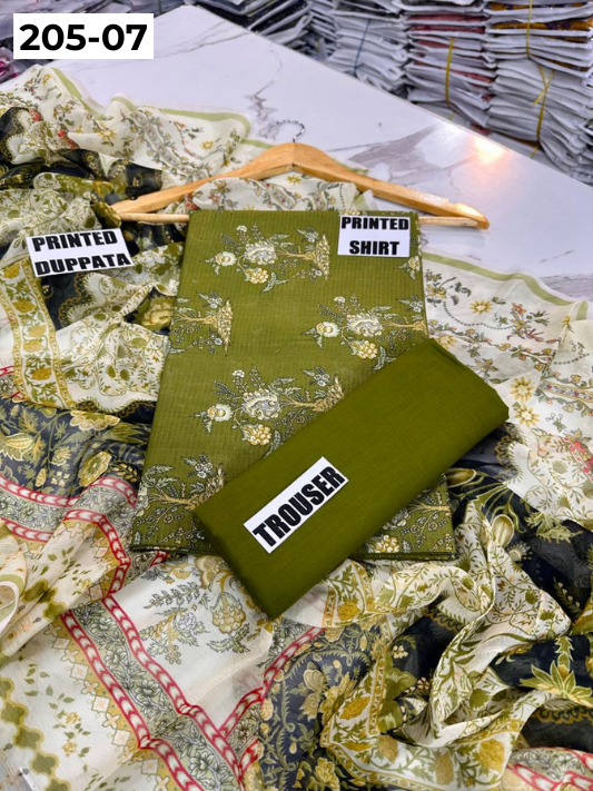 VOL 205 | DS 07 | DIGITAL PRINTED BANADORA LAWN SHIRT PLAIN TROUSER BAMBER CHIFFON DUPATTA