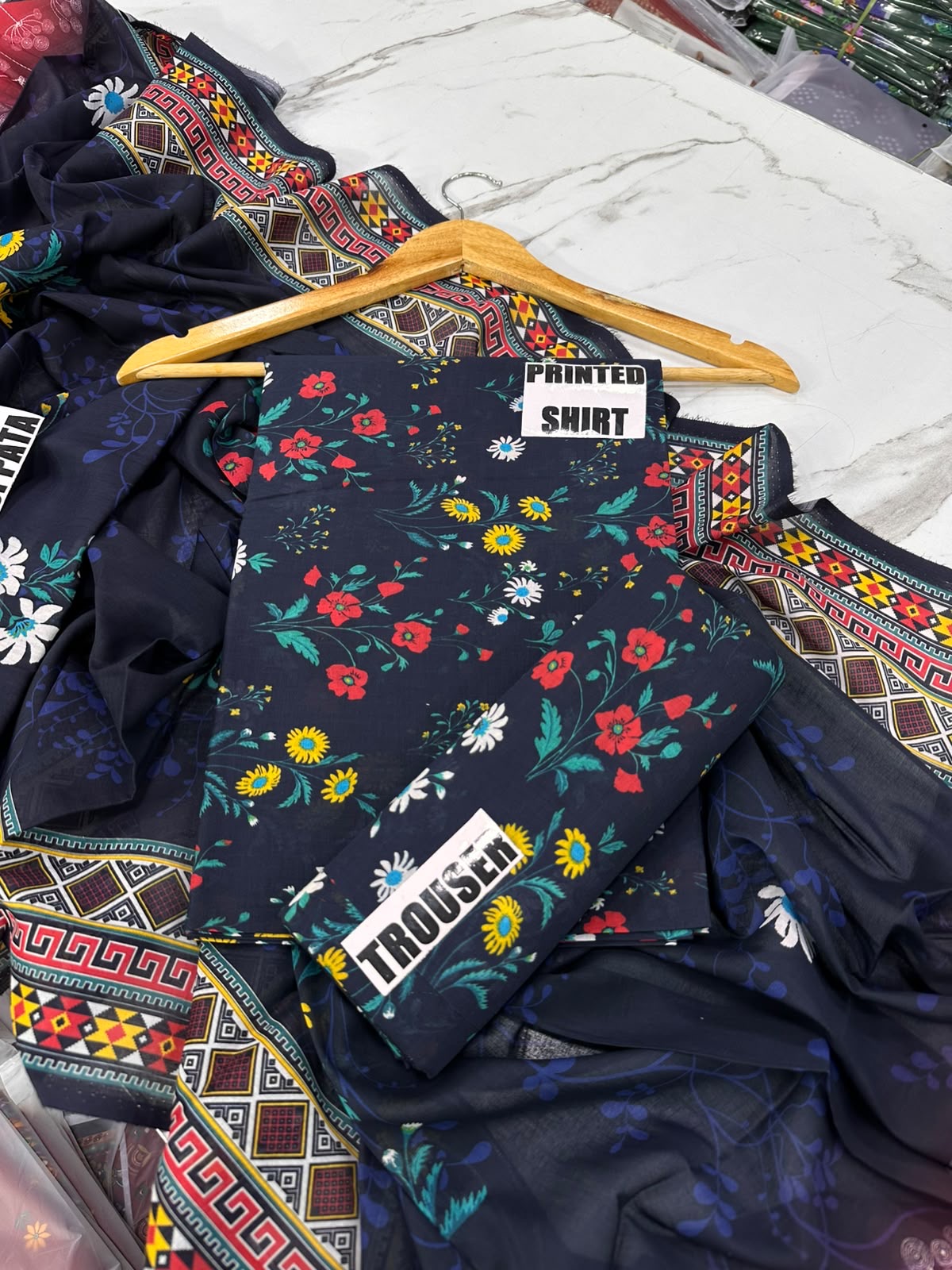VOL 247 | DS 56 | DIGITAL PRINTED LAWN THREE PIECES VOIL LAWN DUPATTA