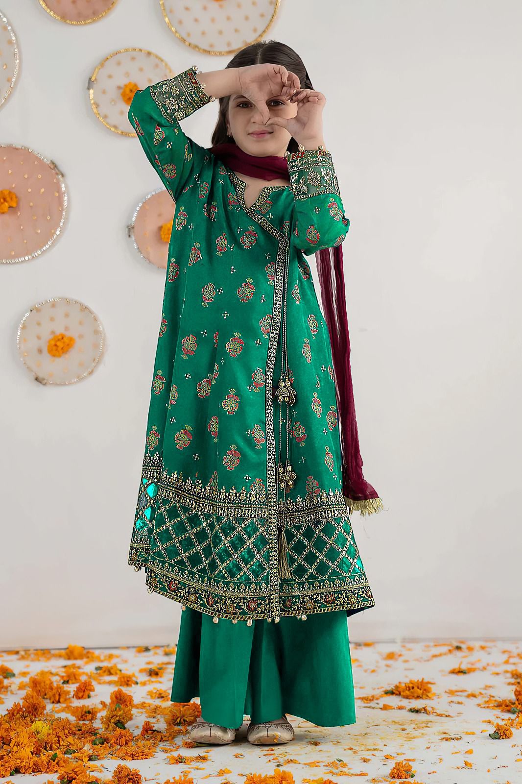 | DS 04-PARROT | KIDS EMBROIDERED LAWN 2PC