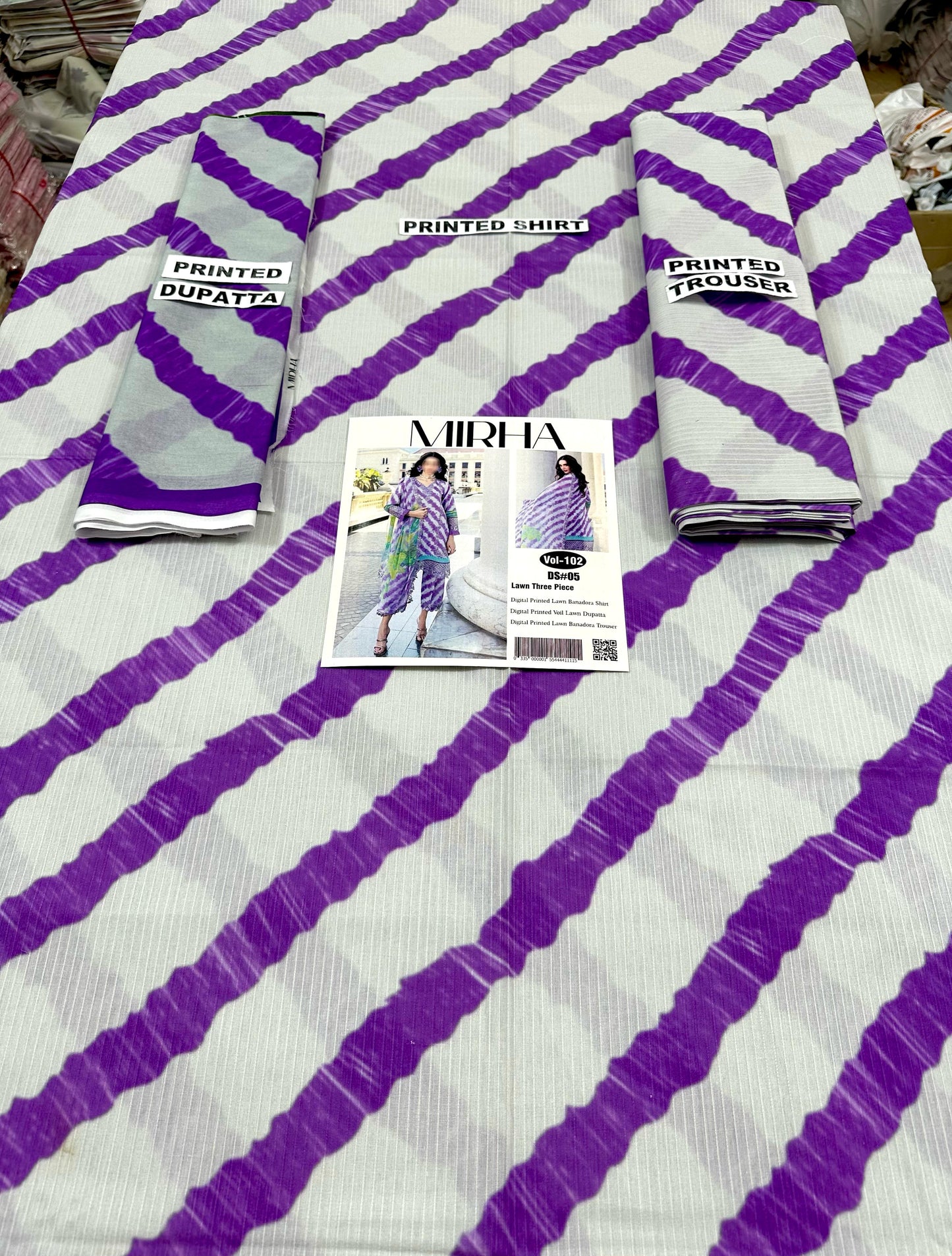 VOL 102 | DS 05 | DIGITAL PRINTED BANA DORA LAWN 3PC VOIL LAWN DUPATTA