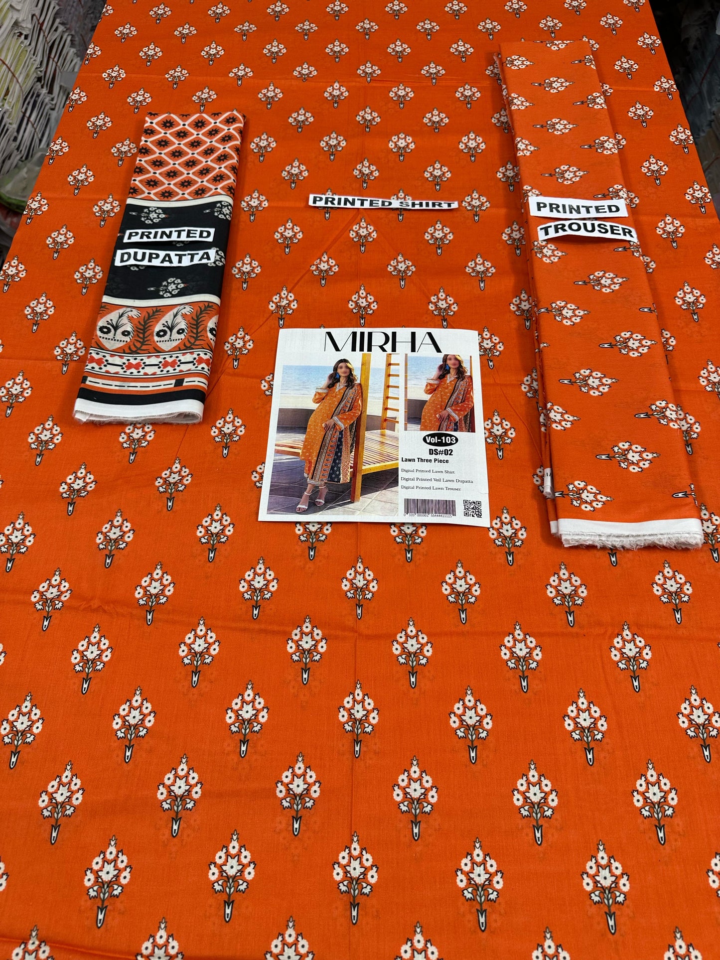 VOL 103 | DS 02 | DIGITAL PRINTED LAWN 3PC VOIL LAWN DUPATTA