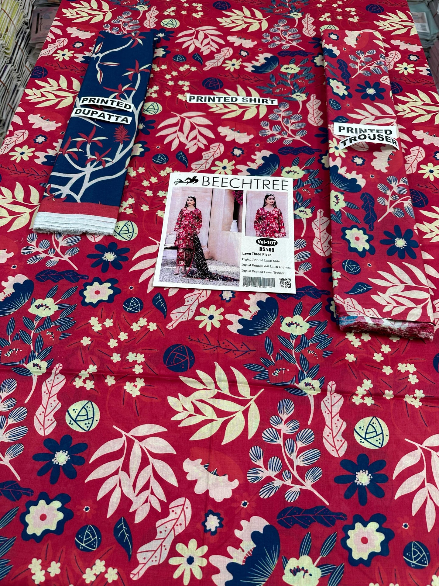 VOL 107 | DS 09 | DIGITAL PRINTED LAWN 3PC VOIL LAWN DUPATTA