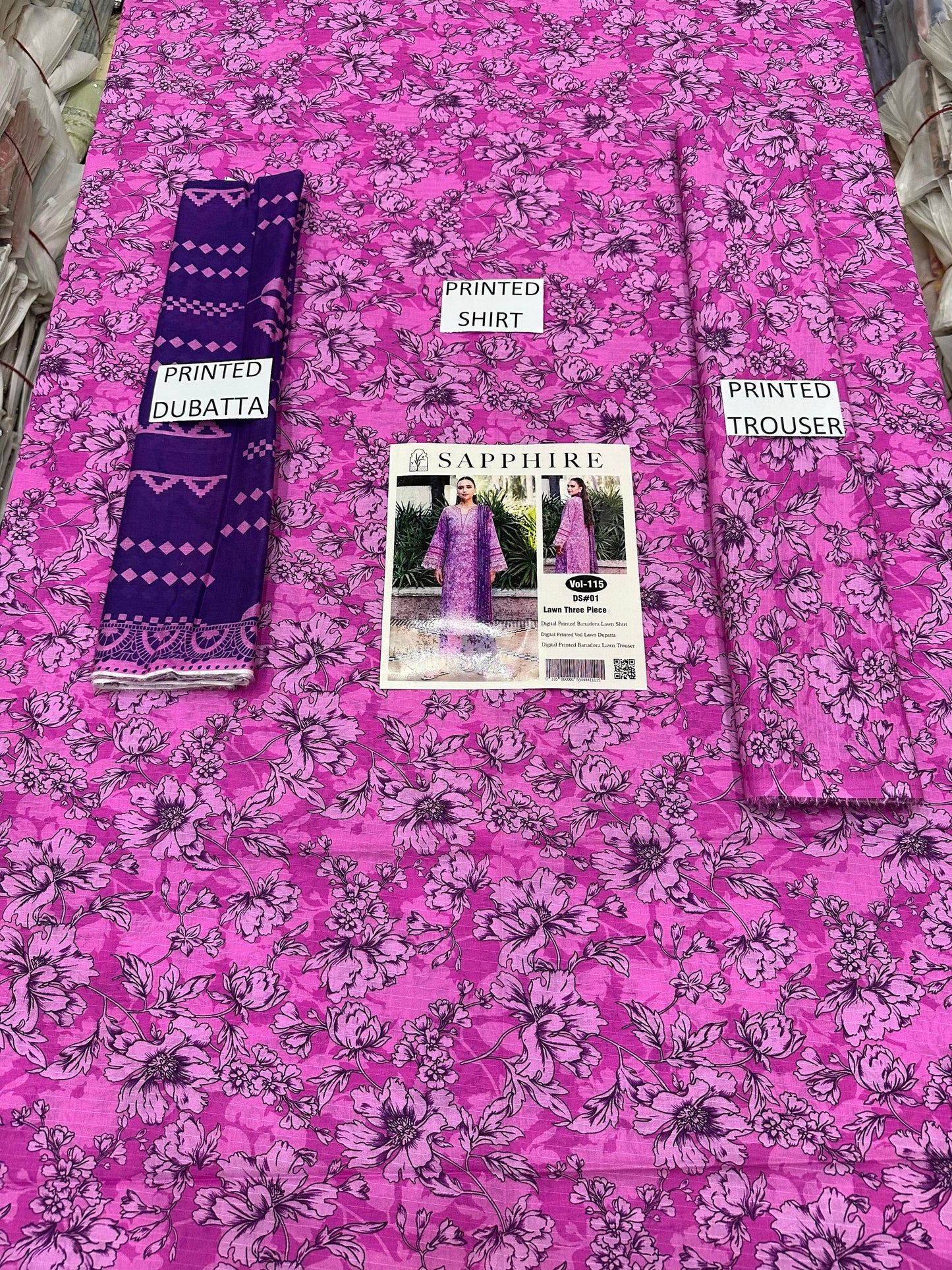 VOL 115 | DS 01 | DIGITAL PRINTED BANADORA LAWN 3PC VOIL LAWN DUPATTA