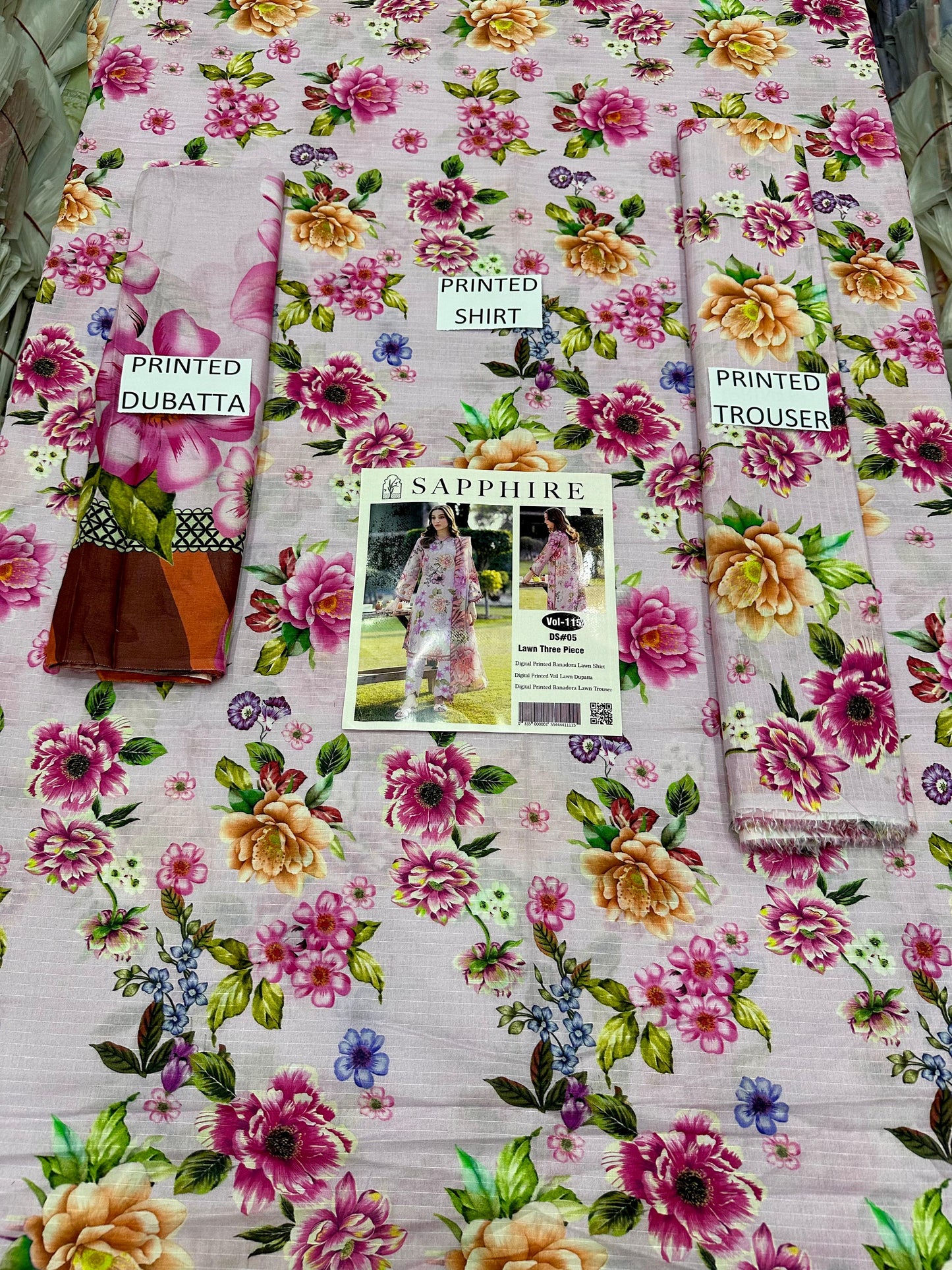 VOL 115 | DS 05 | DIGITAL PRINTED BANADORA LAWN 3PC VOIL LAWN DUPATTA