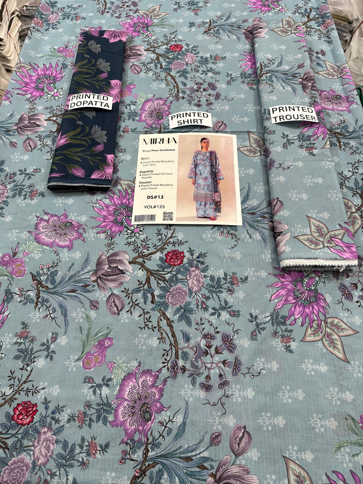 VOL 125 | DS 13 | DIGITAL PRINTED BANADORA LAWN 3PC VOIL LAWN DUPATTA