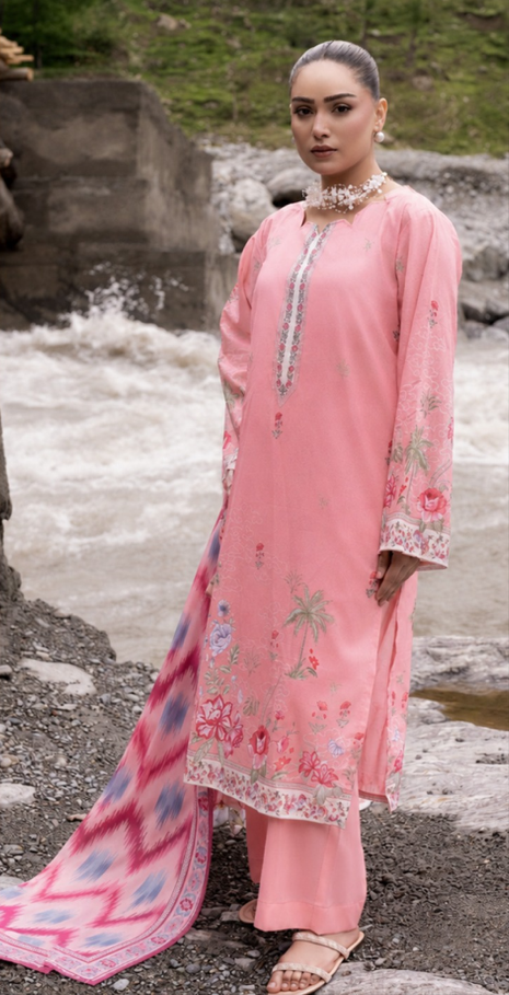 VOL 262 | DS 09 | MINHA By SHANAYA | DIGITAL PRINTED 3PC LAWN SHIRT, DYED TROUSER, PRINTED VOIL DUPATTA
