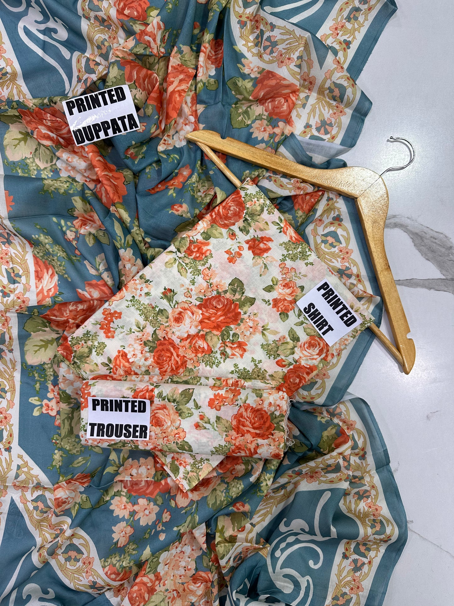 VOL 247 | DS 37 | DIGITAL PRINTED LAWN THREE PIECES VOIL LAWN DUPATTA